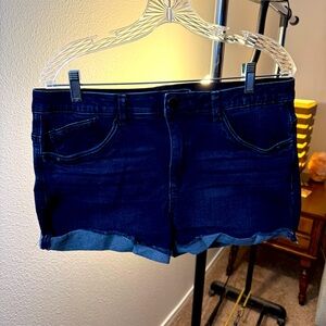 40.  Democracy Denim Jeans size 14